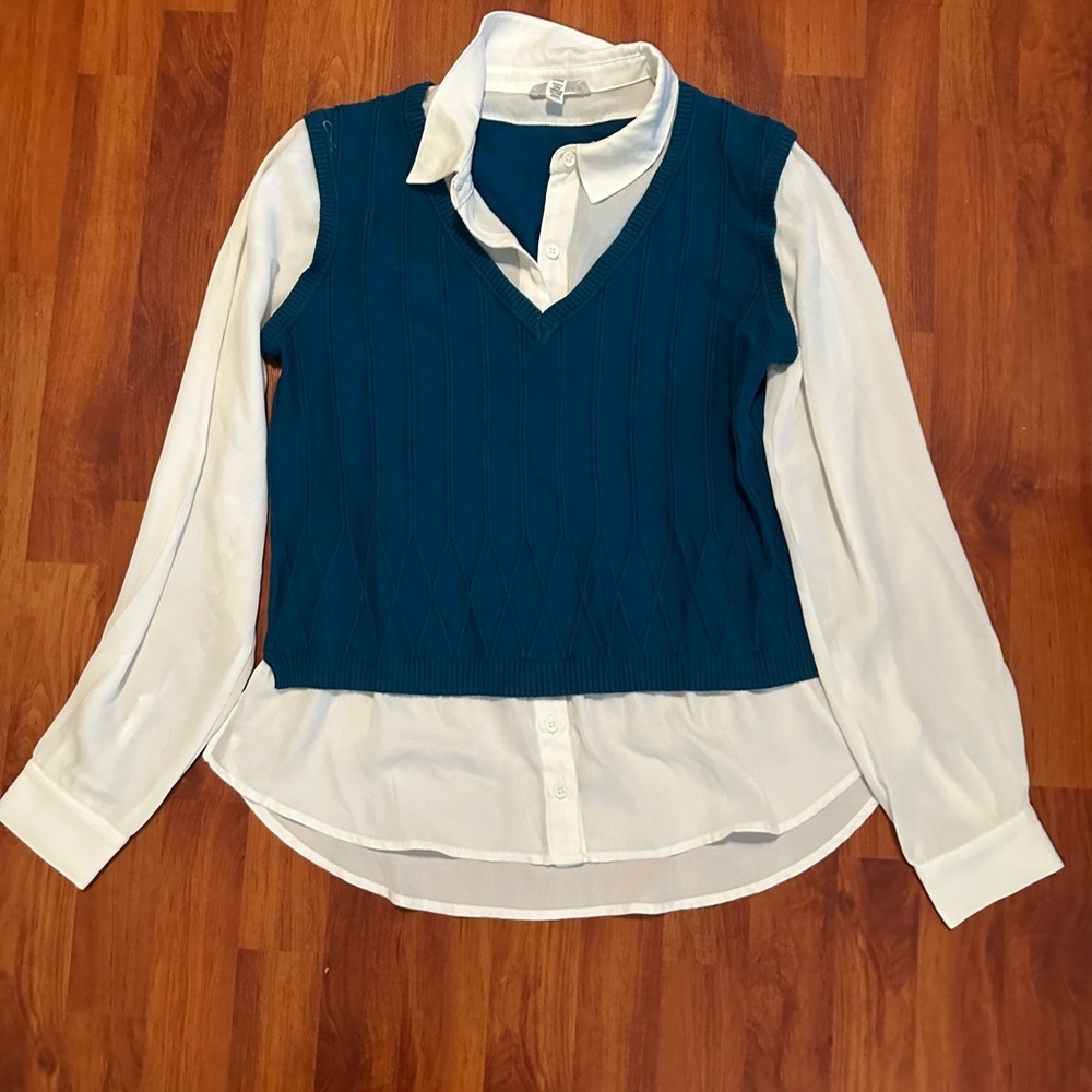 Teal and White Women's Faux layered Sweater Vest Blouse size medium